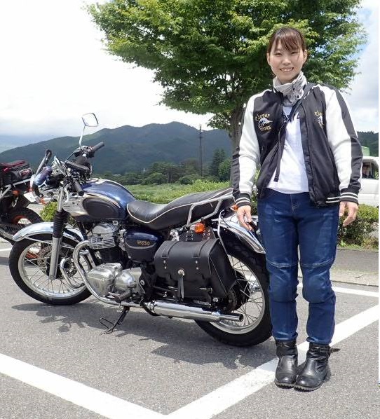 愛車 カワサキ W650 女性でも大型バイクに乗れます ｔｔｃファンページ